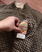 Load image into Gallery viewer, Rare Vintage Zip Jacket McGregor Reversible Classic