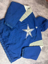 Load image into Gallery viewer, Vintage Jacket Dallas Cowboys NFL Starter 1990&#39;s
