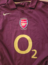 Load image into Gallery viewer, Rare Jersey Arsenal FC Higbury Limited Edition 2005/06 Nike Vintage
