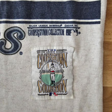 Load image into Gallery viewer, Rare Vintage Tee-shirt New York Yankees World Series Champions 1927 team 3/4 sleeve MLB Long Gone 1977
