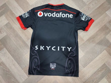 Load image into Gallery viewer, Jersey Rugby New Zealand Warriors 2018
