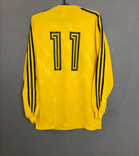 Load image into Gallery viewer, Rarely authentic jersey Norway 1991-1992 Adidas #11 Vintage Player Issue

