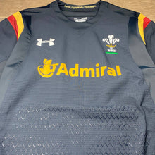 Load image into Gallery viewer, Jersey Wales Rugby WRU 2016/17 away
