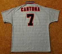 Load image into Gallery viewer, Rare Jersey Cantona Manchester United Vintage Umbro
