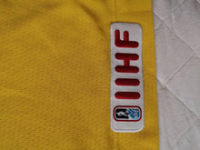 Load image into Gallery viewer, Authentic jersey Hockey USA 1990&#39;s Vintage Nike
