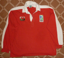 Load image into Gallery viewer, Jersey Wales World Cup Rugby 1999 Vintage
