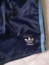 Load image into Gallery viewer, Authentic Shorts Adidas 1980&#39;s Vintage
