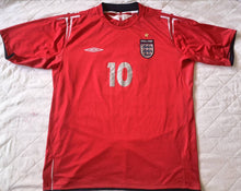 Load image into Gallery viewer, Authentic jersey Owen England 2002 Away Umbro Vintage
