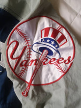 Load image into Gallery viewer, Authentic Jacket New York Yankees MLB Starter Vintage
