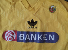 Load image into Gallery viewer, Rarely authentic jersey Norway 1991-1992 Adidas #11 Vintage Player Issue
