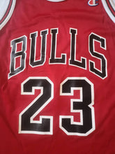Load image into Gallery viewer, Authentic jersey Michael Jordan Chicago Bullls NBA vintage Champion
