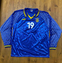 Load image into Gallery viewer, Match Worn jersey Ukraine 1997-98 Away Puma Vintage
