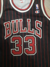 Load image into Gallery viewer, Jersey Scottie Pippen Chicago Bulls 1995-96 NBA Champion Vintage
