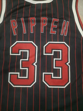 Load image into Gallery viewer, Jersey Scottie Pippen Chicago Bulls 1995-96 NBA Champion Vintage
