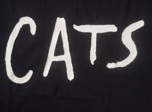 Load image into Gallery viewer, T-shirt Cats 1981 Star Screen Vintage Musical Broadway
