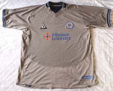 Load image into Gallery viewer, Jersey 120 Anniversary Leicester City 2004 Reversible Vintage Lecoq Sportif

