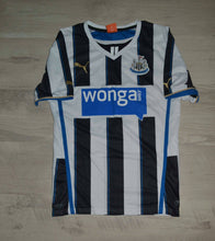 Load image into Gallery viewer, Jersey Mike Williamson #6 Newcastle United 2013-14 home Puma
