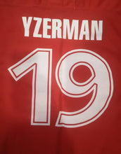 Load image into Gallery viewer, Jersey Steve Yzerman #19 Detroit Red Wings NHL Vintage

