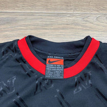 Load image into Gallery viewer, Vintage t-shirt Nike Premier Big Logo Swoosh
