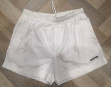 Load image into Gallery viewer, Vintage Shorts Adidas 1990&#39;s
