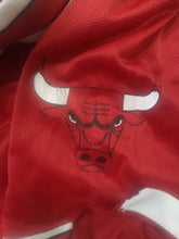 Load image into Gallery viewer, Vintage Shorts Chicago Bulls NBA 1980&#39;s Champion
