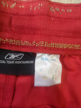 Load image into Gallery viewer, Vintage Shorts Liverpool FC 2000 Reebok
