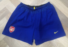 Load image into Gallery viewer, Vintage Shorts Arsenal FC 2004-05 Away
