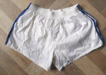Load image into Gallery viewer, Vintage Shorts Adidas
