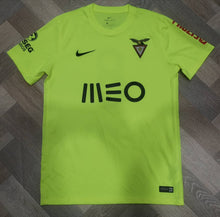 Load image into Gallery viewer, Jersey Zé Tiago #8 CD Aves 2016-2017 Player Issue
