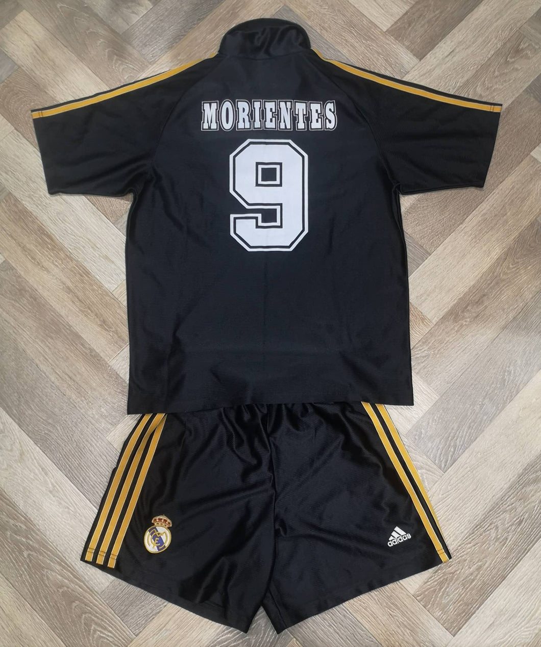 Jersey Morientes #9 Real Madrid 1998-99 Away Vintage