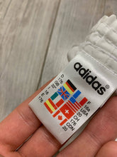 Load image into Gallery viewer, Vintage Shorts Adidas 1990&#39;s
